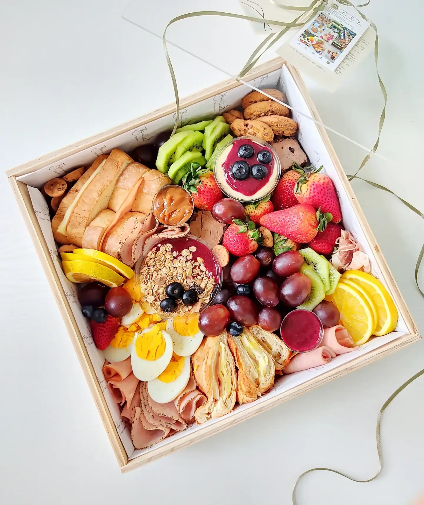 Caja gourmet con frutas